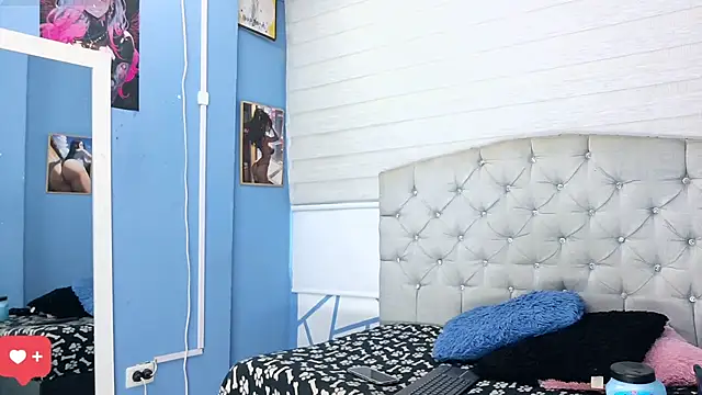 Snapshot of eimy_hot19 chatting on 01/08/26, 02:30 eimy hot19 online show from 01/08/26, 02:30