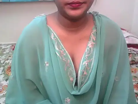 Snapshot of Sima_Roy95 chatting on 02/18/26, 04:36 Sima Roy95 online show from 02/18/26, 04:36