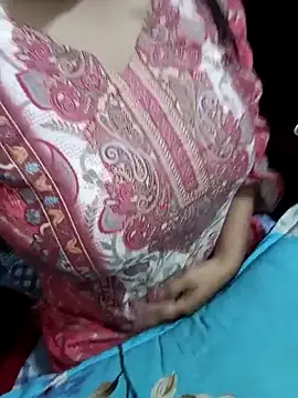 Snapshot of Sima_Roy95 chatting on 03/25/26, 05:57 Sima Roy95 online show from 03/25/26, 05:57