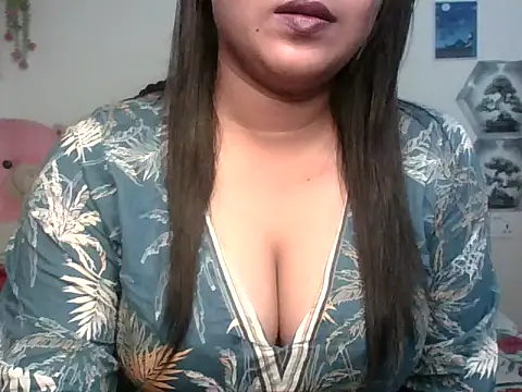 Snapshot of Sima_Roy95 chatting on 04/10/26, 05:17 Sima Roy95 online show from 04/10/26, 05:17