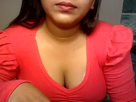 Snapshot of Sima_Roy95 chatting on 05/16/26, 04:39 Sima Roy95 online show from 05/16/26, 04:39