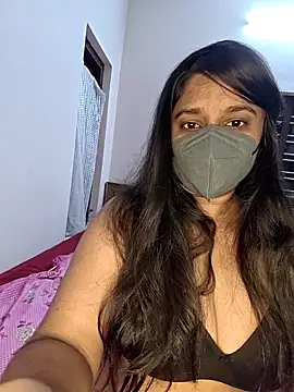 Snapshot of VAIGA chatting on 03/06/26, 03:52 VAIGA online show from 03/06/26, 03:52