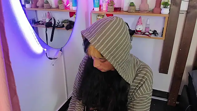 MeowMota  online show from 05/04/26, 06:04