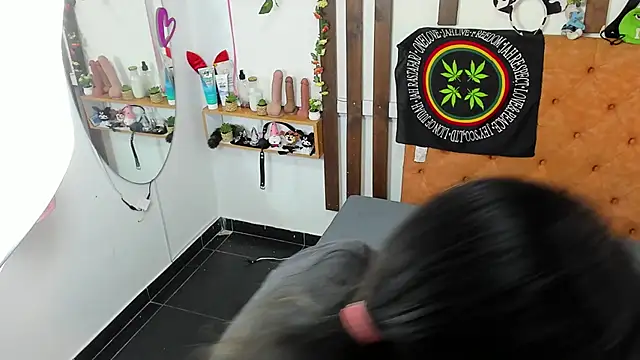 MeowMota  online show from 06/13/26, 06:28
