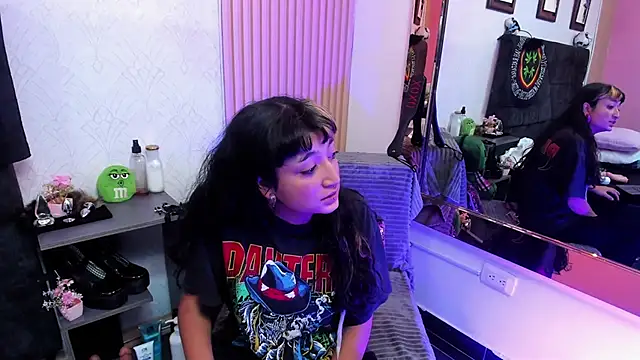 MeowMota  online show from 06/16/26, 07:05