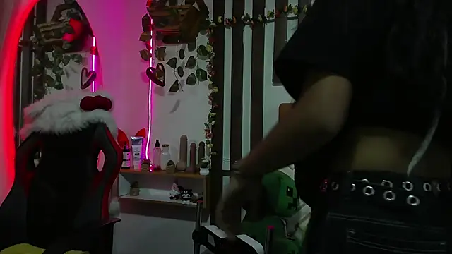 MeowMota  online show from 06/21/26, 04:53