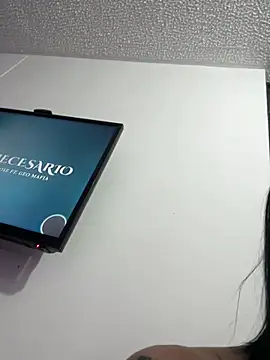 Snapshot of dulce-katt chatting on 03/01/26, 11:29 dulce-katt online show from 03/01/26, 11:29