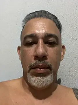 Snapshot of fabbronxer chatting on 03/21/26, 07:46 fabbronxer online show from 03/21/26, 07:46