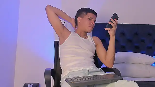 Marcus Moreno online show from 03/13/26, 07:31