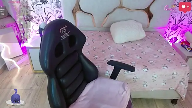 Snapshot of TATTI_TAY chatting on 02/24/26, 07:23 TATTI TAY online show from 02/24/26, 07:23