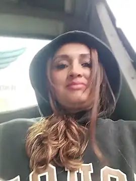 Snapshot of Alejandra_N chatting on 06/16/26, 04:53 Alejandra N online show from 06/16/26, 04:53