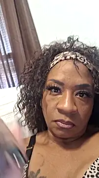 Snapshot of Big_Booty_Bonnie chatting on 02/25/26, 04:27 Big Booty Bonnie online show from 02/25/26, 04:27