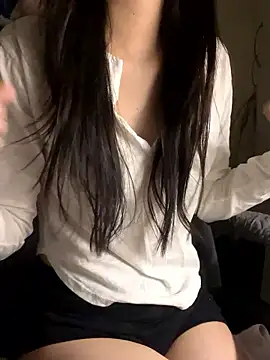 Snapshot of Jennybae23 chatting on 01/07/26, 02:52 Jennybae23 online show from 01/07/26, 02:52