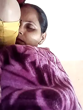 Snapshot of Hasmi_hot09 chatting on 04/09/26, 07:19 Hasmi hot09 online show from 04/09/26, 07:19