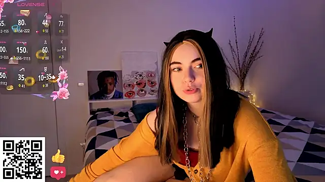 Snapshot of ForEvaRrr chatting on 01/18/26, 10:08 ForEvaRrr online show from 01/18/26, 10:08