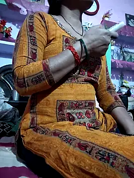 Snapshot of Nilam_cute chatting on 03/16/26, 02:43 Nilam cute online show from 03/16/26, 02:43