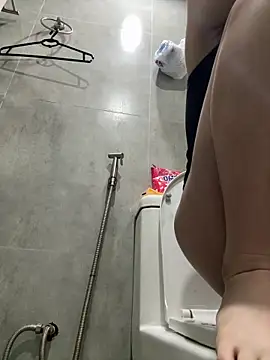 Snapshot of SISI-SEXXY chatting on 03/10/26, 04:50 SISI-SEXXY online show from 03/10/26, 04:50