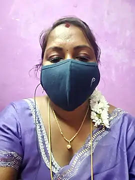 Snapshot of Tamil_Hot_Priya chatting on 01/11/26, 03:28 Tamil Hot Priya online show from 01/11/26, 03:28