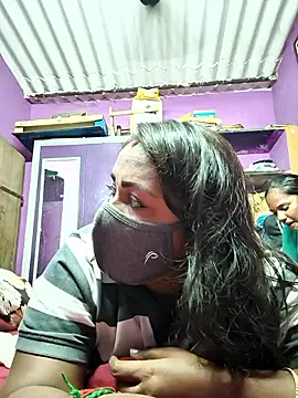 Snapshot of Tamil_Hot_Priya chatting on 03/04/26, 12:55 Tamil Hot Priya online show from 03/04/26, 12:55