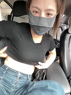 Snapshot of mi-ki1314 chatting on 03/05/26, 03:02 mi-ki1314 online show from 03/05/26, 03:02