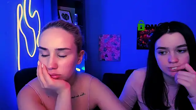 monica xcx online show from 04/21/26, 11:51