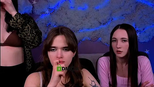 monica xcx online show from 05/06/26, 09:53