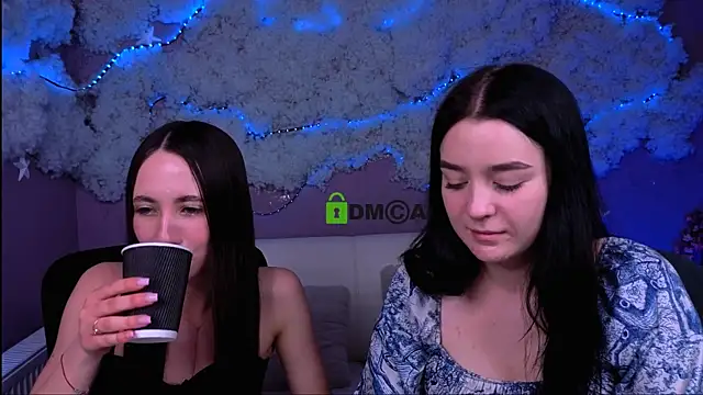 monica xcx online show from 05/09/26, 07:19