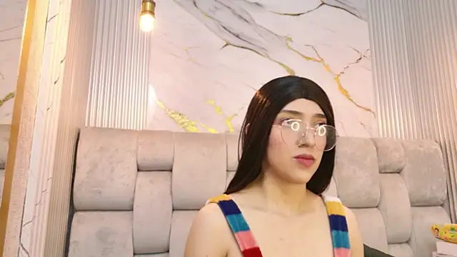 Snapshot of MichaelRossexxx chatting on 02/05/26, 02:16 MichaelRossexxx online show from 02/05/26, 02:16