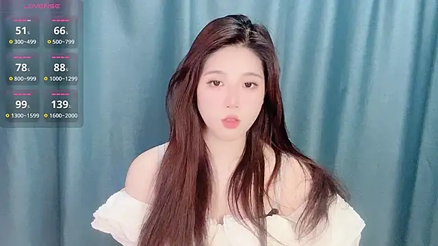 Snapshot of Starlets77 chatting on 02/21/26, 01:01 Starlets77 online show from 02/21/26, 01:01