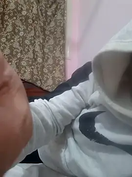 Snapshot of kingEgyptianRr chatting on 01/17/26, 08:45 kingEgyptianRr online show from 01/17/26, 08:45