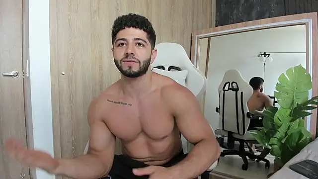 Thiago moretti online show from 05/28/26, 04:26