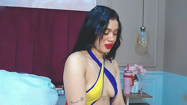 Snapshot of GiaTegel chatting on 06/04/26, 04:07 GiaTegel online show from 06/04/26, 04:07