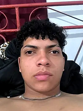 Snapshot of VersedChip chatting on 03/02/26, 04:25 VersedChip online show from 03/02/26, 04:25