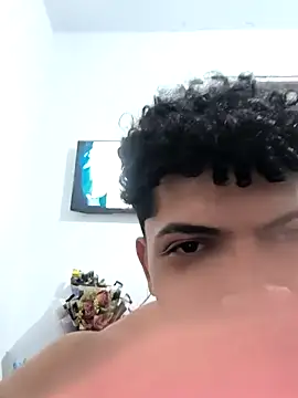 Snapshot of VersedChip chatting on 03/02/26, 07:15 VersedChip online show from 03/02/26, 07:15