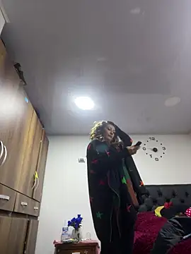 Snapshot of Alannasex88 chatting on 04/06/26, 10:00 Alannasex88 online show from 04/06/26, 10:00