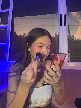 Snapshot of EmmaJhoons chatting on 01/17/26, 11:37 EmmaJhoons online show from 01/17/26, 11:37