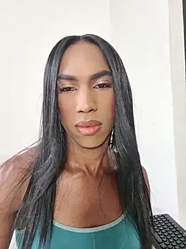 zarina coleman online show from 06/17/26, 03:35