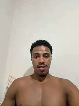 LorenzoBlack27 online show from 05/06/26, 10:59
