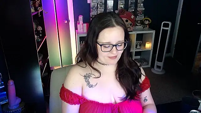 Snapshot of HazeyViolet333 chatting on 03/16/26, 07:40 HazeyViolet333 online show from 03/16/26, 07:40