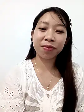 Snapshot of Mayly_lucky2 chatting on 05/04/26, 05:25 Mayly lucky2 online show from 05/04/26, 05:25