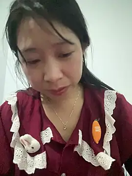Snapshot of Mayly_lucky2 chatting on 05/16/26, 10:36 Mayly lucky2 online show from 05/16/26, 10:36