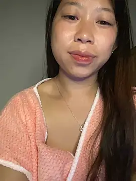 Snapshot of Mayly_lucky2 chatting on 05/20/26, 10:05 Mayly lucky2 online show from 05/20/26, 10:05