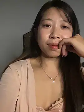 Snapshot of Mayly_lucky2 chatting on 06/20/26, 11:40 Mayly lucky2 online show from 06/20/26, 11:40