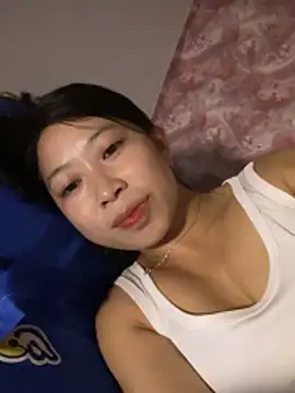 Snapshot of Mayly_lucky2 chatting on 06/29/26, 02:17 Mayly lucky2 online show from 06/29/26, 02:17