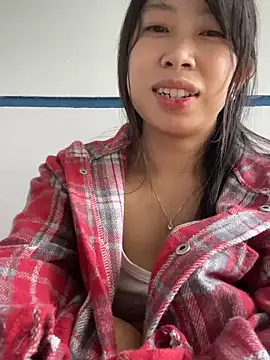 Snapshot of Mayly_lucky2 chatting on 06/30/26, 02:23 Mayly lucky2 online show from 06/30/26, 02:23