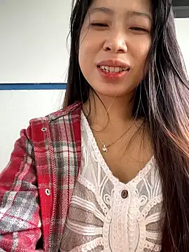 Snapshot of Mayly_lucky2 chatting on 07/02/26, 02:44 Mayly lucky2 online show from 07/02/26, 02:44