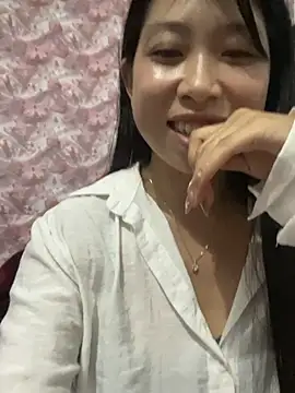 Snapshot of Mayly_lucky2 chatting on 07/04/26, 10:43 Mayly lucky2 online show from 07/04/26, 10:43