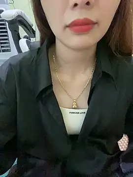 Angela loveee online show from 05/07/26, 04:40
