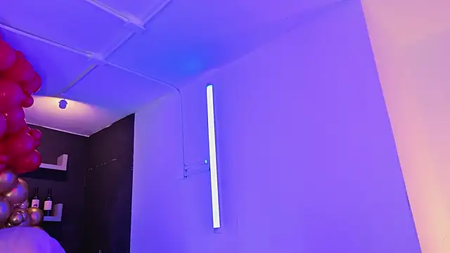 Snapshot of nova_salvatore chatting on 02/12/26, 04:07 nova salvatore online show from 02/12/26, 04:07