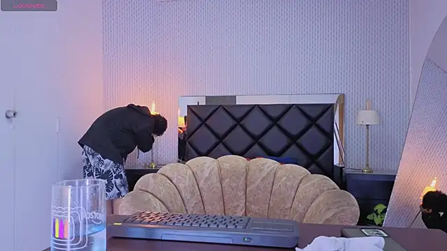 Snapshot of nova_salvatore chatting on 02/24/26, 04:10 nova salvatore online show from 02/24/26, 04:10